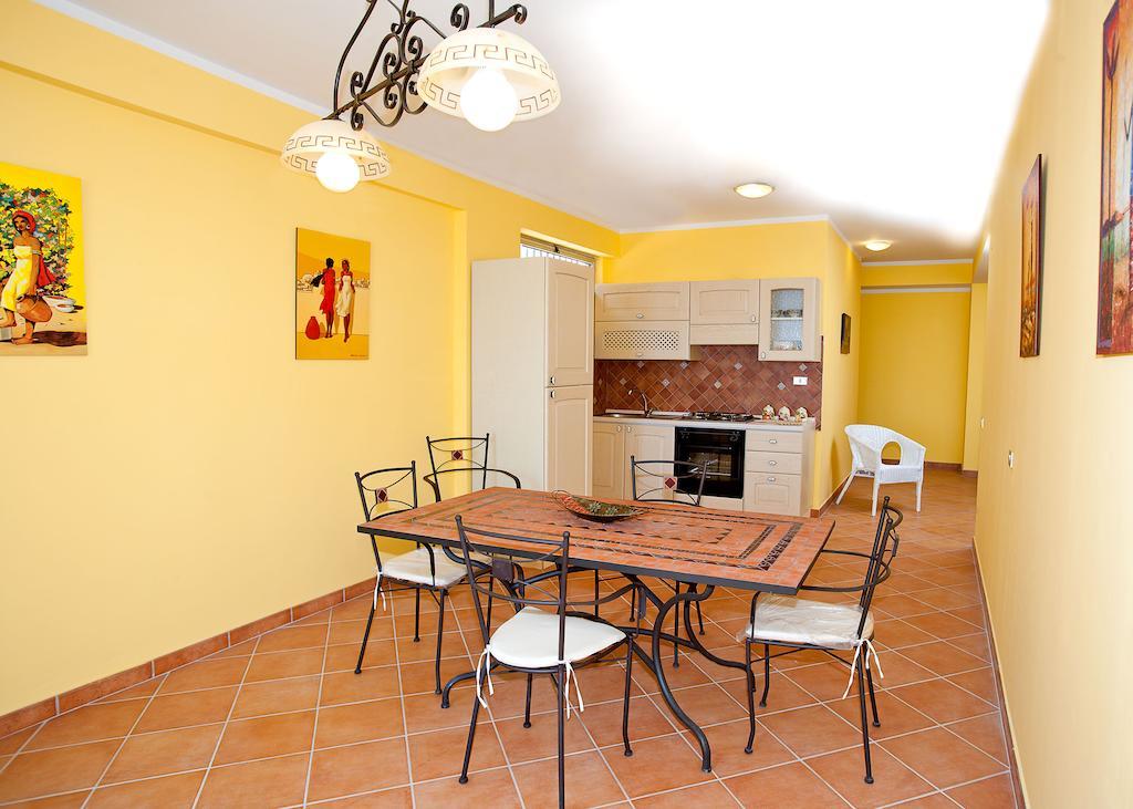 Polifemo Letojanni Exterior foto